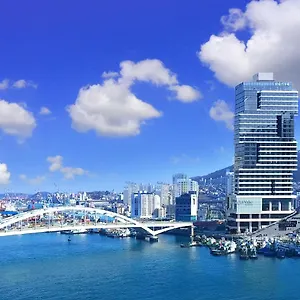 **** Hotel Lavalse Corea del Sud