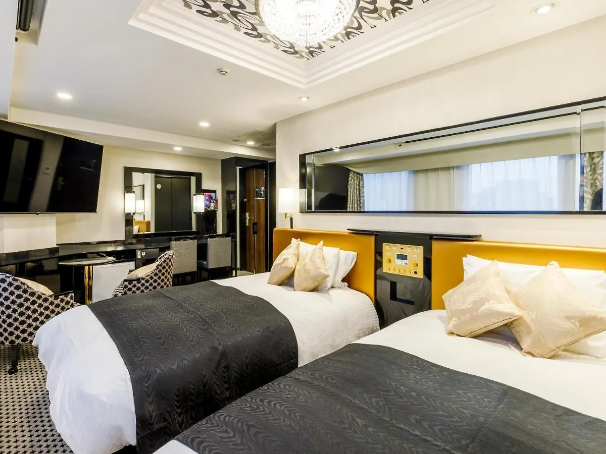 טוקיו Apa Hotel & Resort Roppongi Ekihigashi 3*,